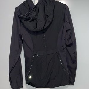 Size 6 lululemon black rain jacket hoodie